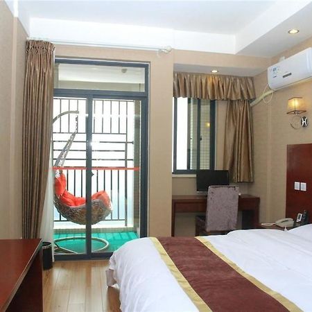 Helun Hotel Çengdu Dış mekan fotoğraf