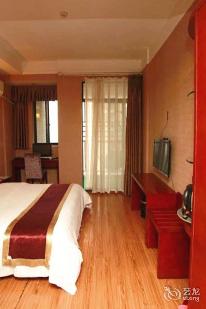 Helun Hotel Çengdu Dış mekan fotoğraf