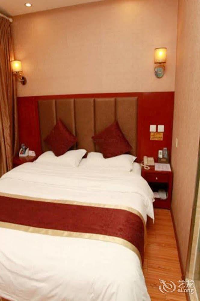 Helun Hotel Çengdu Dış mekan fotoğraf